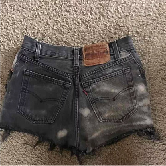 Custom HIGHWAIST LEVIS - Picture 2 of 4